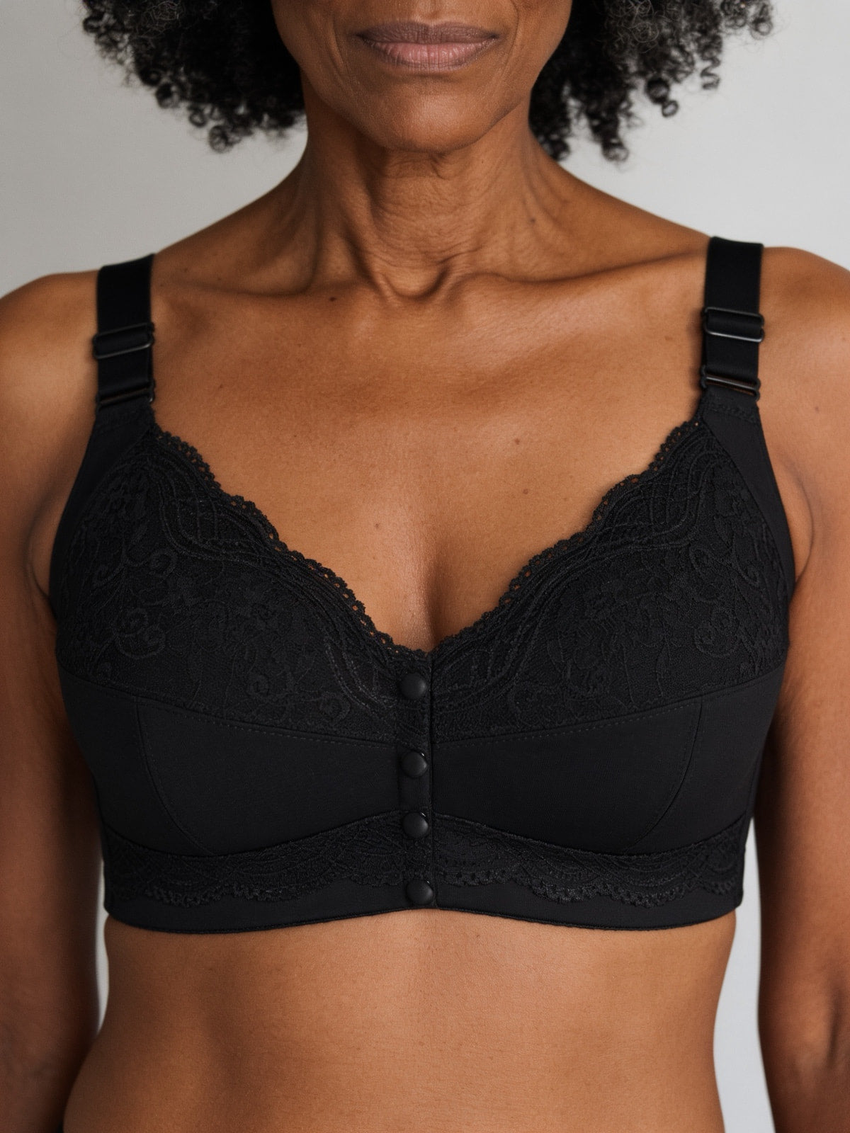 Soutien-gorge ouvert devant dentelle