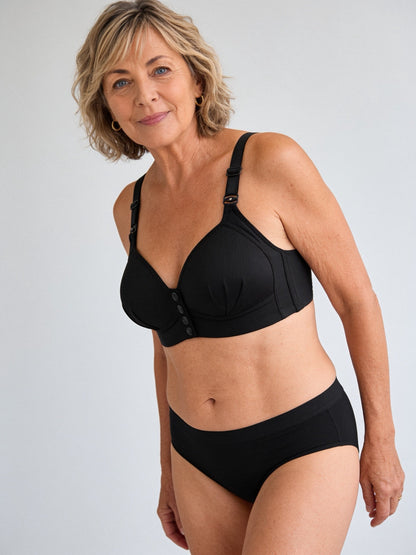 Soutien-gorge ouvert devant galbant